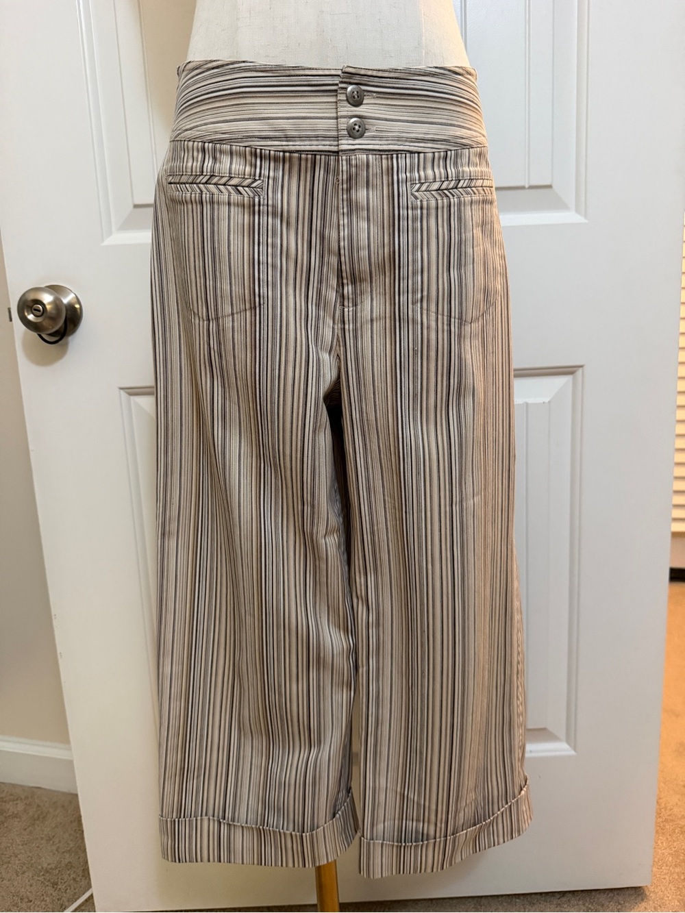 Chico's Taupe and Gray Striped Wide-Leg Cropped Pants